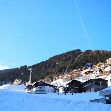 Ferienglueck By Interhome Apartman Kappl